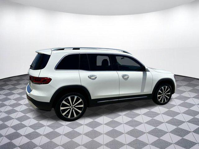 used 2021 Mercedes-Benz GLB 250 car, priced at $27,288
