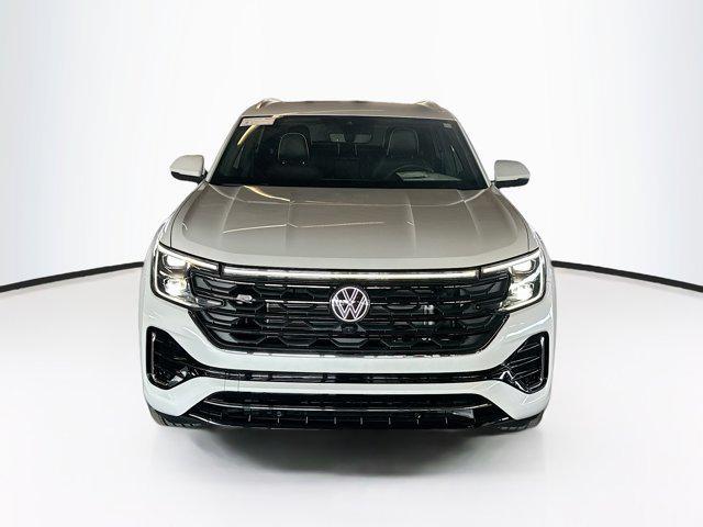 new 2024 Volkswagen Atlas Cross Sport car, priced at $51,411