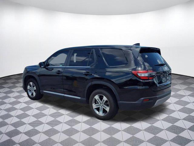 used 2023 Honda Pilot car, priced at $32,997