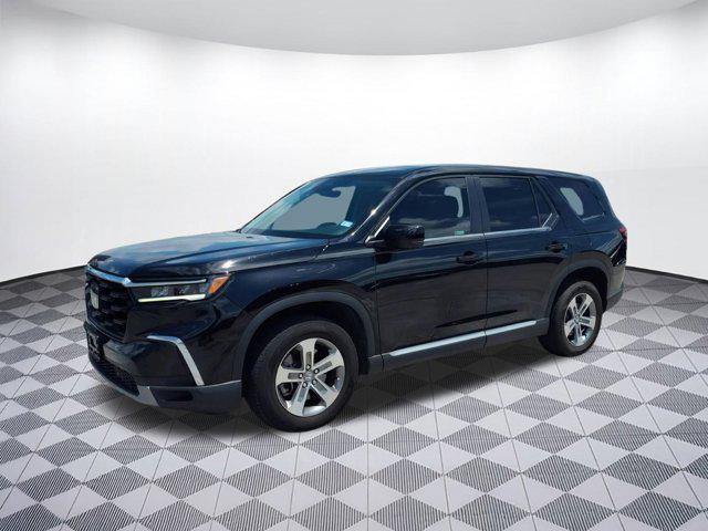 used 2023 Honda Pilot car, priced at $32,997