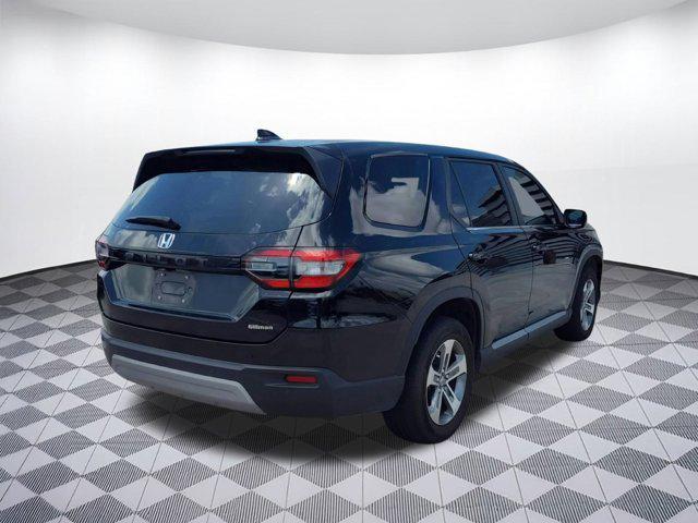used 2023 Honda Pilot car, priced at $32,997