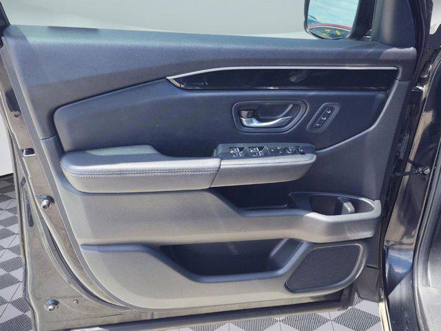 used 2023 Honda Pilot car, priced at $32,997