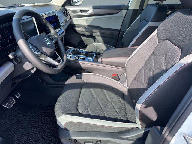 new 2025 Volkswagen Atlas car, priced at $43,802
