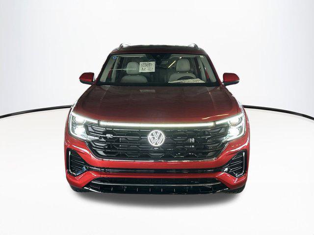 new 2025 Volkswagen Atlas car, priced at $54,946