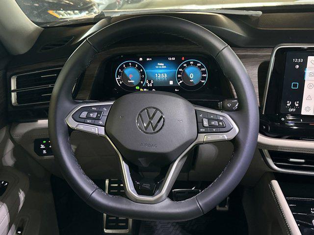 new 2025 Volkswagen Atlas car, priced at $54,946