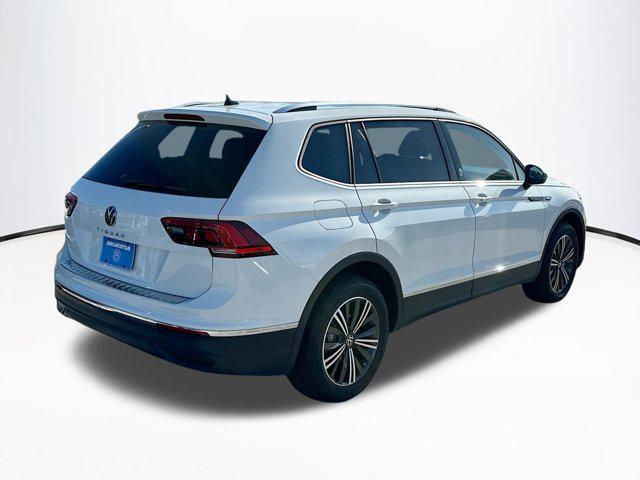 new 2024 Volkswagen Tiguan car, priced at $32,651