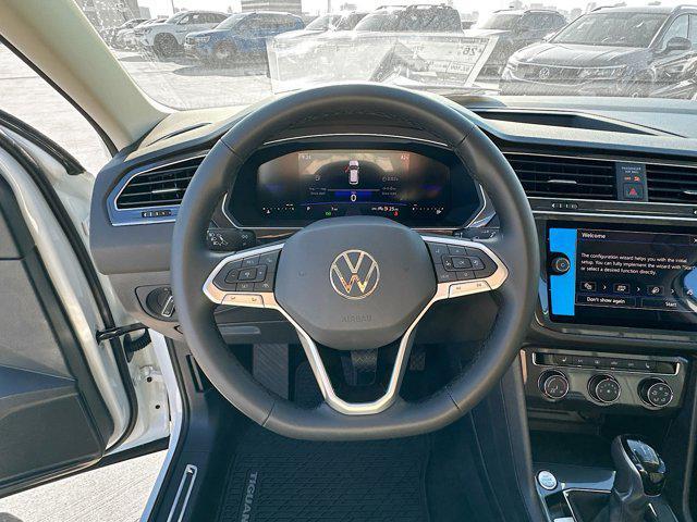 new 2024 Volkswagen Tiguan car, priced at $32,651