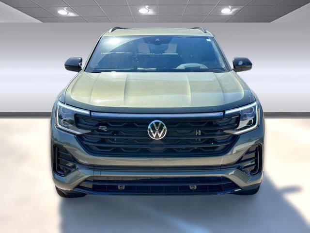 new 2026 Volkswagen Atlas Cross Sport car, priced at $50,591