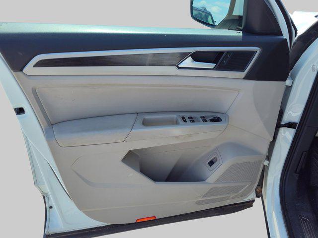 used 2018 Volkswagen Atlas car, priced at $16,298