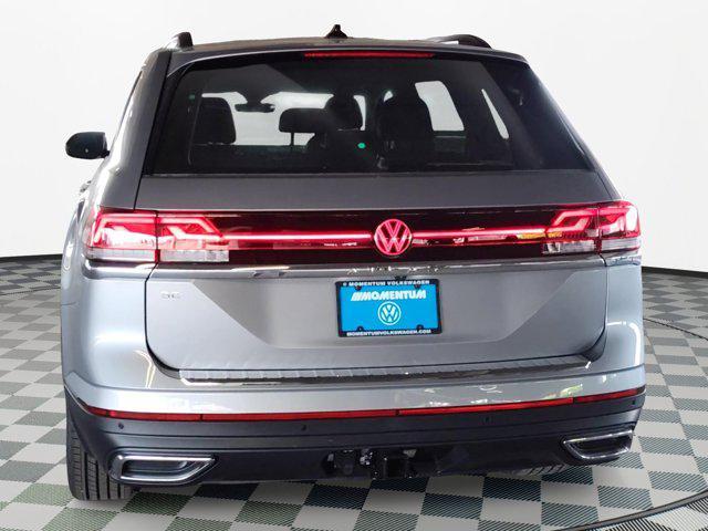 new 2025 Volkswagen Atlas car, priced at $44,701