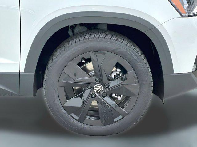 new 2025 Volkswagen Taos car, priced at $25,991