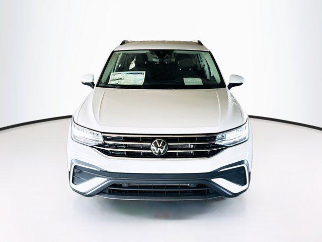 new 2024 Volkswagen Tiguan car, priced at $29,162