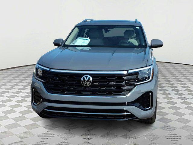 new 2025 Volkswagen Atlas car, priced at $54,781