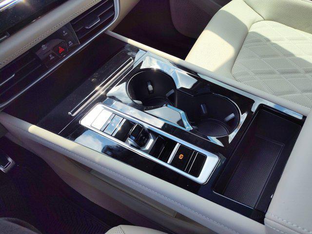 new 2025 Volkswagen Atlas car, priced at $54,781