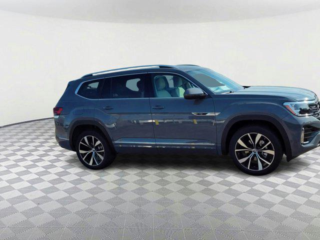 new 2025 Volkswagen Atlas car, priced at $54,781