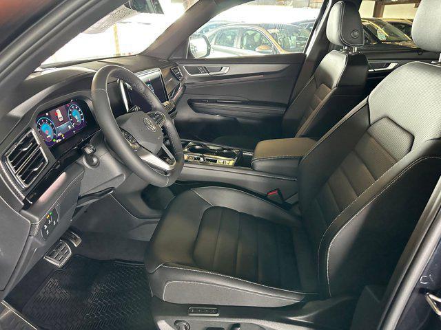 new 2026 Volkswagen Atlas Cross Sport car, priced at $50,601