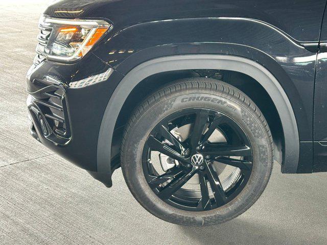 new 2026 Volkswagen Atlas Cross Sport car, priced at $50,601