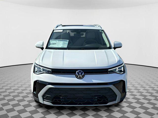 new 2025 Volkswagen Taos car, priced at $31,031