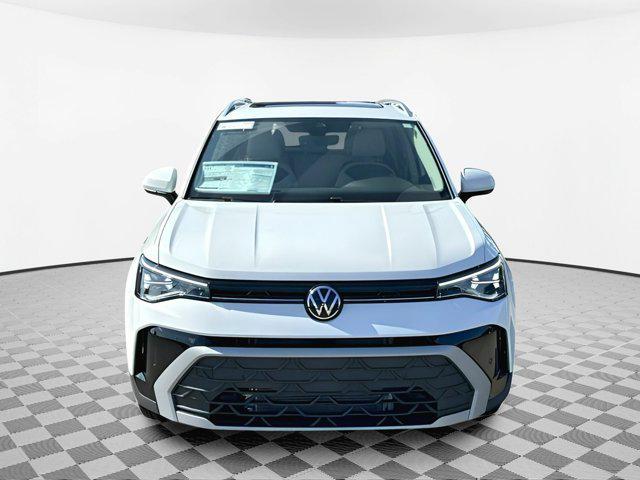new 2025 Volkswagen Taos car, priced at $31,031