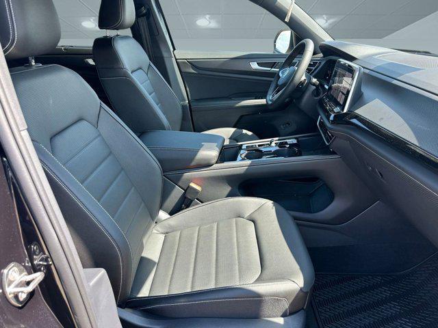 new 2026 Volkswagen Atlas Cross Sport car, priced at $51,051