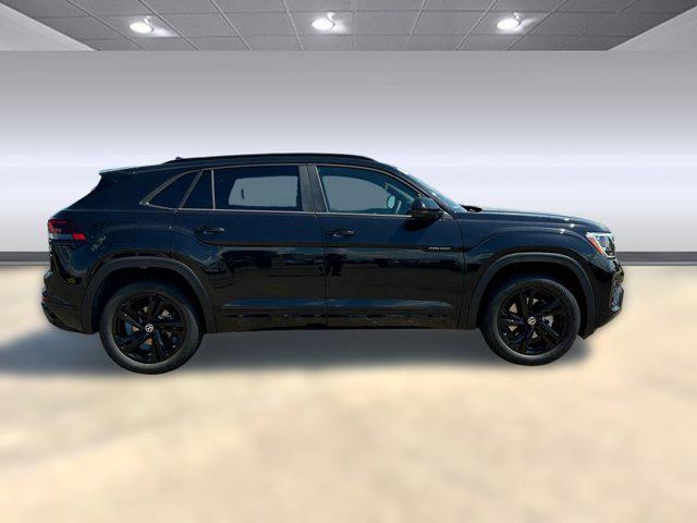 new 2026 Volkswagen Atlas Cross Sport car, priced at $51,051