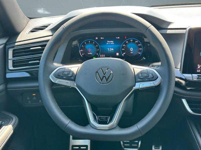 new 2026 Volkswagen Atlas Cross Sport car, priced at $51,051