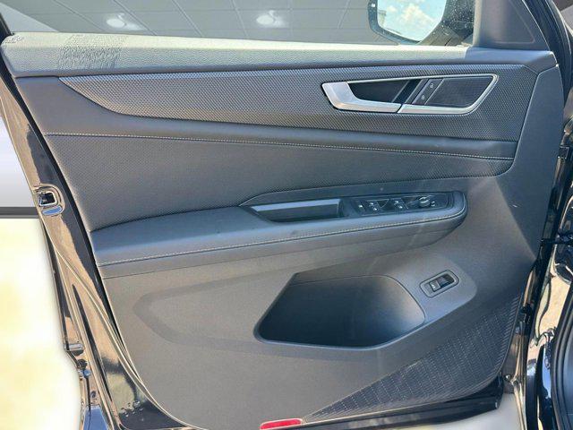 new 2026 Volkswagen Atlas Cross Sport car, priced at $51,051