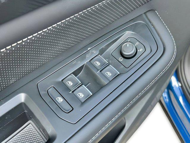 new 2025 Volkswagen Atlas Cross Sport car, priced at $50,164