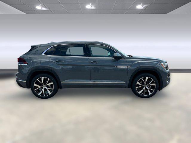 new 2026 Volkswagen Atlas Cross Sport car, priced at $54,501