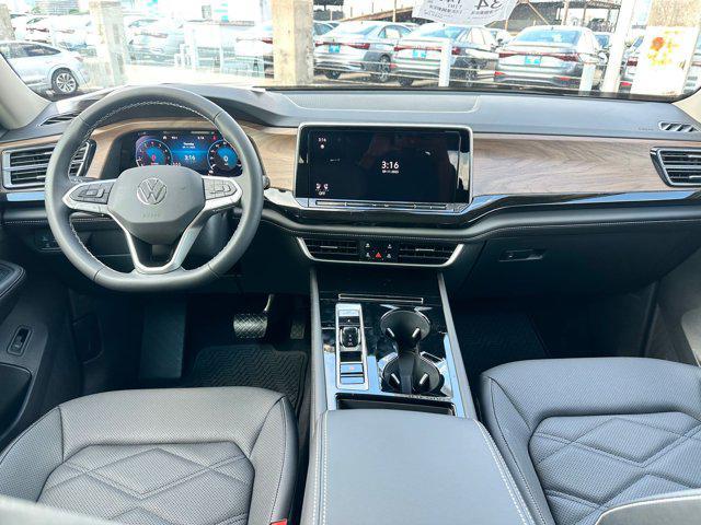 new 2026 Volkswagen Atlas car, priced at $45,541