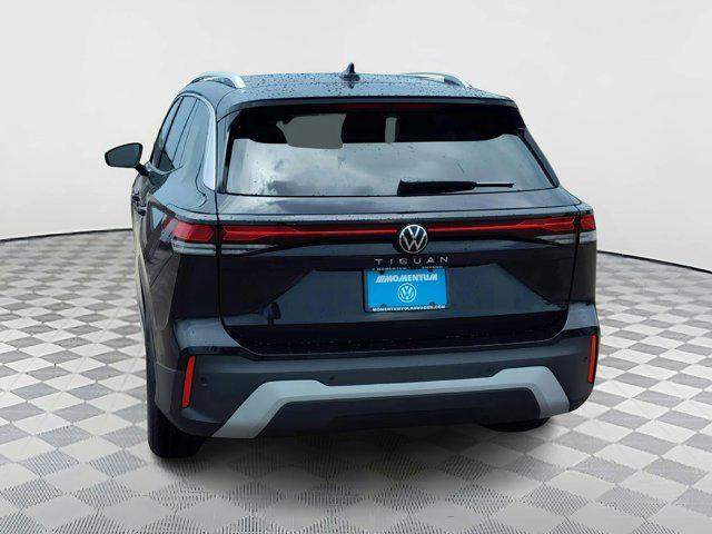 new 2025 Volkswagen Tiguan car, priced at $30,561