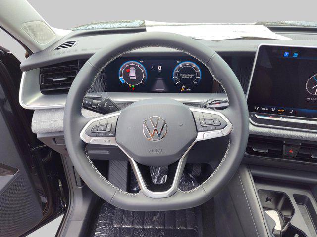 new 2025 Volkswagen Tiguan car, priced at $30,561