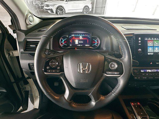 used 2020 Honda Pilot car, priced at $27,499