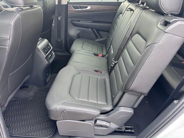 new 2026 Volkswagen Atlas car, priced at $50,641