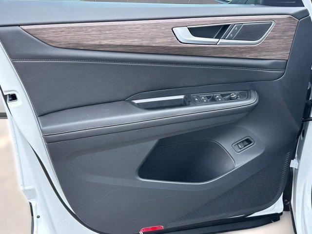 new 2026 Volkswagen Atlas car, priced at $50,641