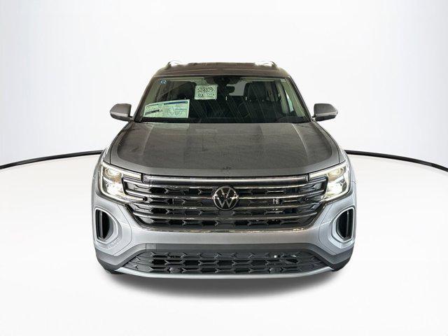 new 2025 Volkswagen Atlas car, priced at $39,731