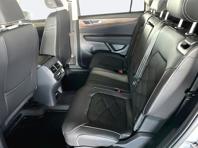 new 2025 Volkswagen Atlas car, priced at $39,731