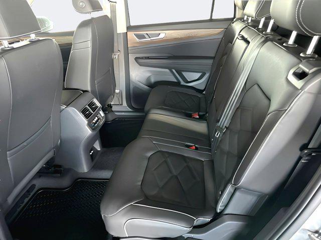 new 2025 Volkswagen Atlas car, priced at $39,731