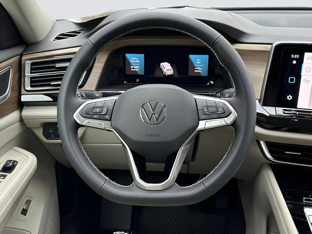 new 2025 Volkswagen Atlas car, priced at $45,222