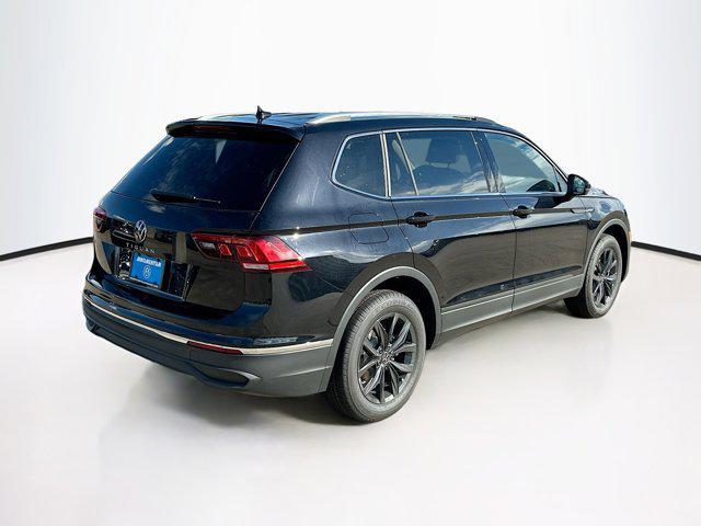 new 2024 Volkswagen Tiguan car, priced at $33,202