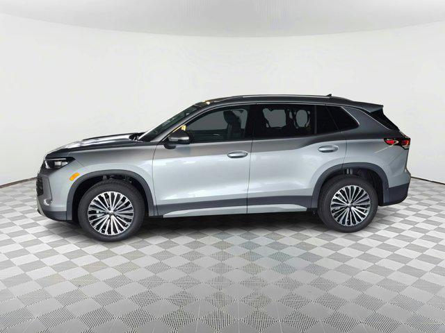 new 2025 Volkswagen Tiguan car, priced at $30,811