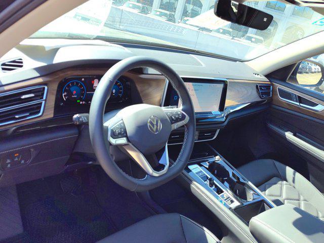 new 2025 Volkswagen Atlas car, priced at $44,711