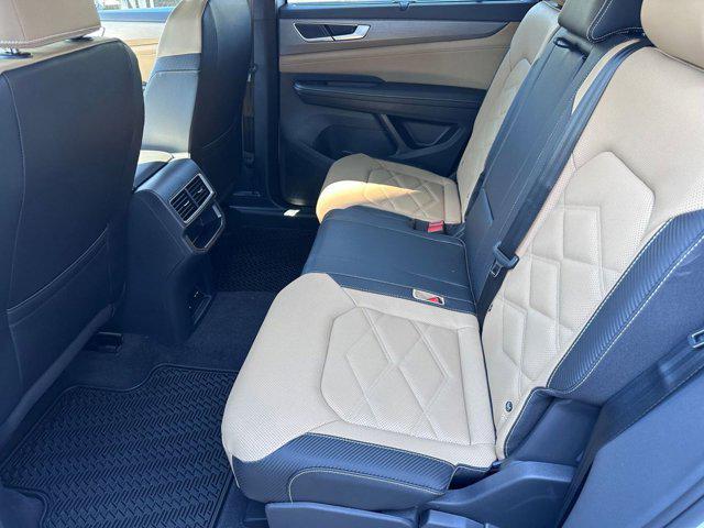 new 2026 Volkswagen Atlas Cross Sport car, priced at $45,211