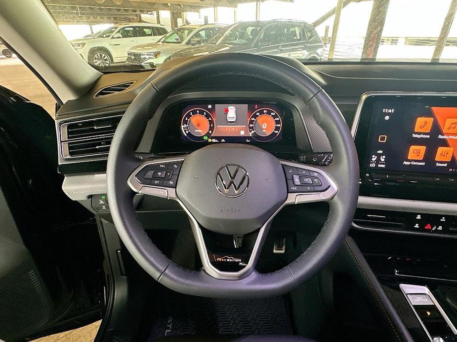 new 2024 Volkswagen Atlas car, priced at $51,531