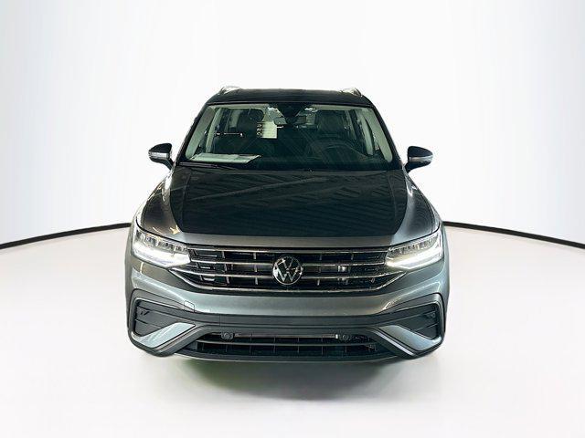 new 2024 Volkswagen Tiguan car, priced at $33,201