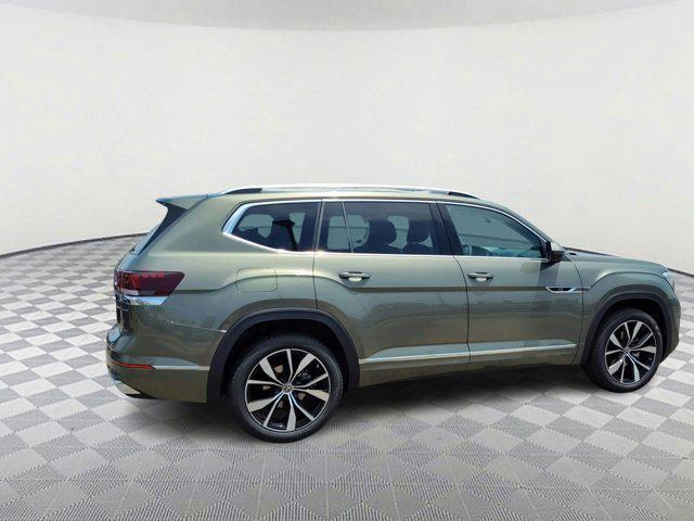 new 2025 Volkswagen Atlas car, priced at $53,581
