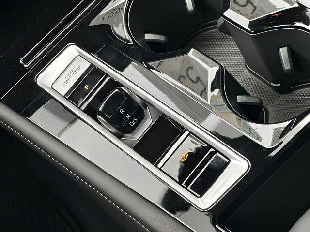 new 2025 Volkswagen Atlas car, priced at $50,481