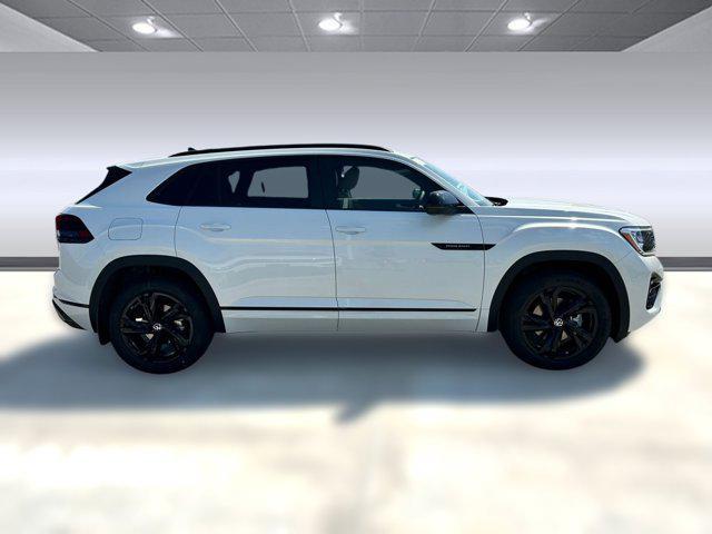 new 2026 Volkswagen Atlas Cross Sport car, priced at $51,441