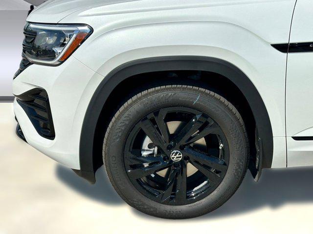 new 2026 Volkswagen Atlas Cross Sport car, priced at $51,441