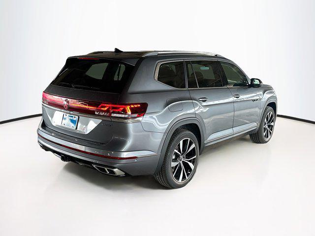 new 2024 Volkswagen Atlas car, priced at $52,022